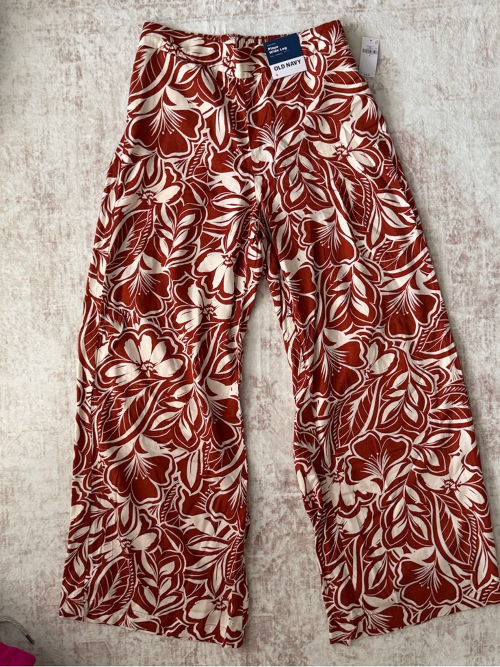 Old Navy Red and Cream Floral Wide-Leg Pants